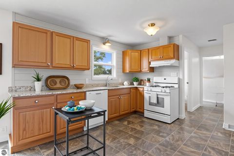 Tiny photo for 3066 S M-37, Traverse City, MI 49685 (MLS # 1941476)