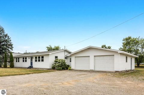 Photo of 3066 S M-37, Traverse City, MI 49685 (MLS # 1941476)