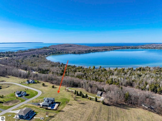 E WATER VIEW DR, LAKE LEELANAU, MI 49653 - Image a9d867c2dd93bc65714ccb1fa369432c/4097116583