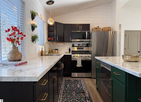 Tiny photo for 5115 Cedar Court, Farwell, MI 48622 (MLS # 1942634)