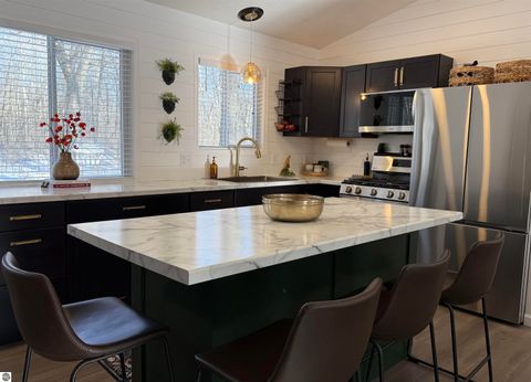 Tiny photo for 5115 Cedar Court, Farwell, MI 48622 (MLS # 1942634)