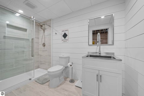 Tiny photo for 4294 Eagle Vale, Traverse City, MI 49684 (MLS # 1948112)