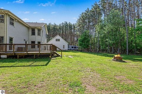 Tiny photo for 105 W Broomfield Road, Mt Pleasant, MI 48858 (MLS # 1945509)