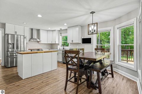 Tiny photo for 105 W Broomfield Road, Mt Pleasant, MI 48858 (MLS # 1945509)