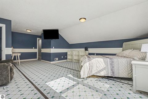 Tiny photo for 105 W Broomfield Road, Mt Pleasant, MI 48858 (MLS # 1945509)