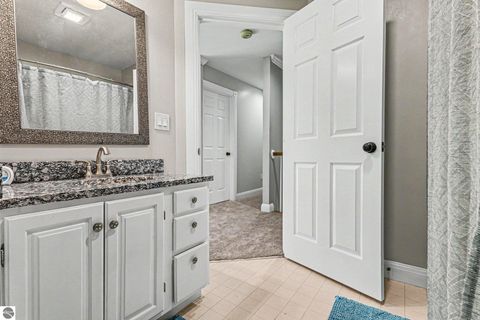 Tiny photo for 105 W Broomfield Road, Mt Pleasant, MI 48858 (MLS # 1945509)