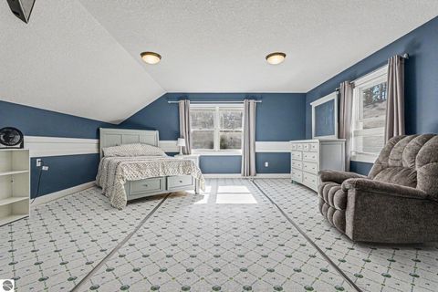 Tiny photo for 105 W Broomfield Road, Mt Pleasant, MI 48858 (MLS # 1945509)