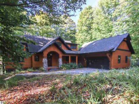 Tiny photo for 11645 Overlook Circle, Thompsonville, MI 49683 (MLS # 1951574)