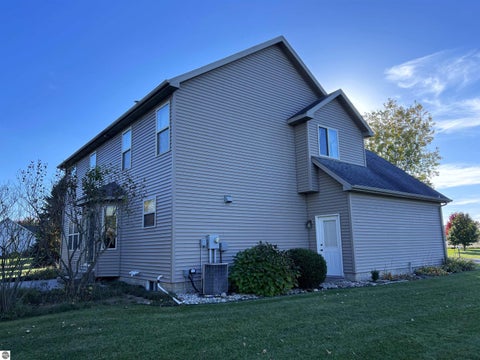 Tiny photo for 777 Deer Run Drive, Mt Pleasant, MI 48858 (MLS # 1951886)