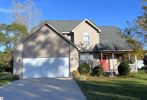 Photo of 777 Deer Run Drive, Mt Pleasant, MI 48858 (MLS # 1951886)