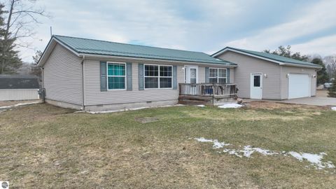 Tiny photo for 2019 Sequoia Court, Lake Isabella, MI 48893 (MLS # 1943156)