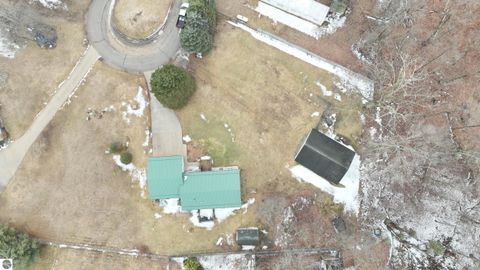 Tiny photo for 2019 Sequoia Court, Lake Isabella, MI 48893 (MLS # 1943156)