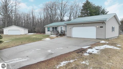 Tiny photo for 2019 Sequoia Court, Lake Isabella, MI 48893 (MLS # 1943156)