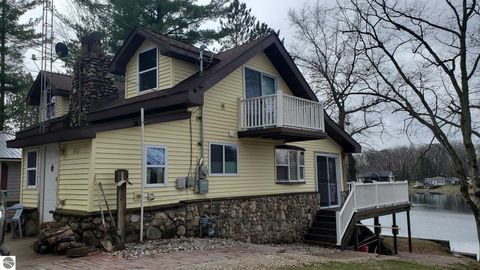 Tiny photo for 716 Forest Boulevard, Lake, MI 48632 (MLS # 1943973)