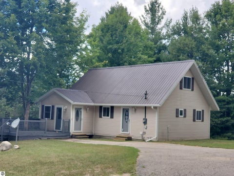 Photo of 8055 N 41 Road, Manton, MI 49663 (MLS # 1950143)
