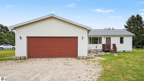 Tiny photo for 1001 Isabella Vista Drive, Lake Isabella, MI 48893 (MLS # 1945278)