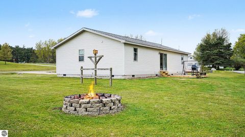 Tiny photo for 1001 Isabella Vista Drive, Lake Isabella, MI 48893 (MLS # 1945278)