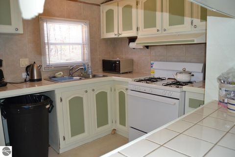 Tiny photo for 10389 Billman Road, Roscommon, MI 48653 (MLS # 1942875)