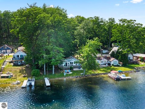 Tiny photo for 19116 Kenny Drive, Big Rapids, MI 49307 (MLS # 1943360)