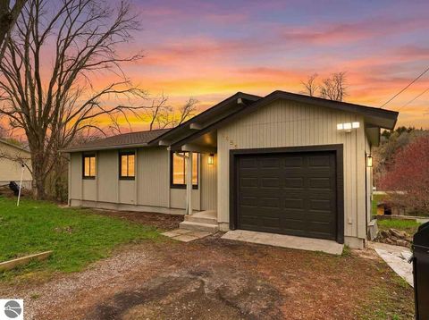 Tiny photo for 1455 Greenbriar Drive, Traverse City, MI 49685 (MLS # 1944574)