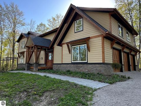 Photo of 7058 Shade Tree Lane, Traverse City, MI 49685 (MLS # 1944566)