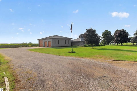 Tiny photo for 5478 N Bliss Road, Elwell, MI 48832 (MLS # 1950202)