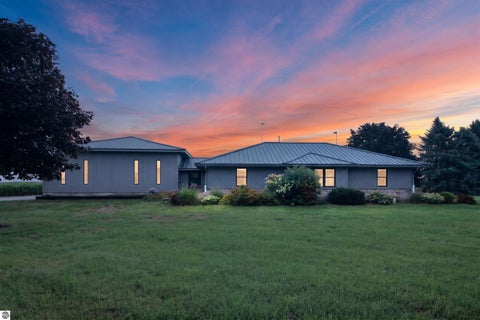 Tiny photo for 5478 N Bliss Road, Elwell, MI 48832 (MLS # 1950202)