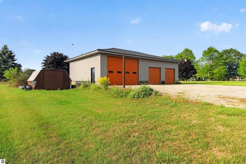 Tiny photo for 5478 N Bliss Road, Elwell, MI 48832 (MLS # 1950202)