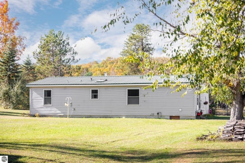 Tiny photo for 10111 S Timberlee Drive, Traverse City, MI 49684 (MLS # 1951831)