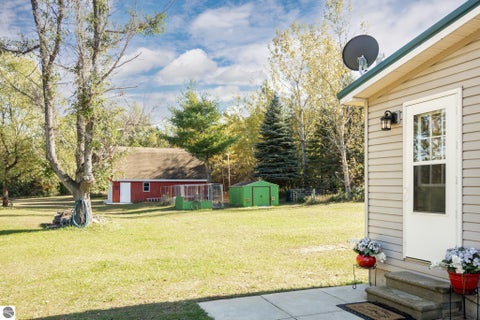Tiny photo for 10111 S Timberlee Drive, Traverse City, MI 49684 (MLS # 1951831)