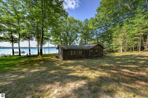 Tiny photo for 276 E Traverse Lake Road, Cedar, MI 49621 (MLS # 1950124)