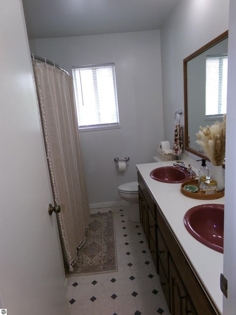 Tiny photo for 1324 E Bennett Street, Mt Pleasant, MI 48858 (MLS # 1945593)