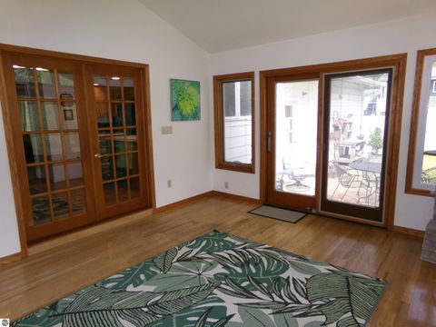 Tiny photo for 1324 E Bennett Street, Mt Pleasant, MI 48858 (MLS # 1945593)