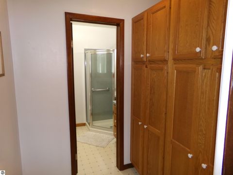Tiny photo for 1324 E Bennett Street, Mt Pleasant, MI 48858 (MLS # 1945593)