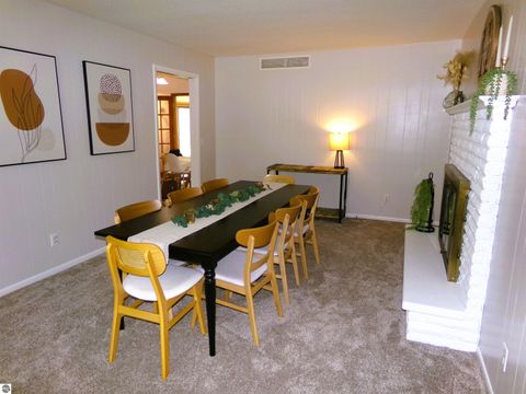 Tiny photo for 1324 E Bennett Street, Mt Pleasant, MI 48858 (MLS # 1945593)