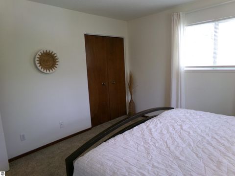 Tiny photo for 1324 E Bennett Street, Mt Pleasant, MI 48858 (MLS # 1945593)