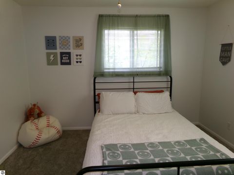 Tiny photo for 1324 E Bennett Street, Mt Pleasant, MI 48858 (MLS # 1945593)