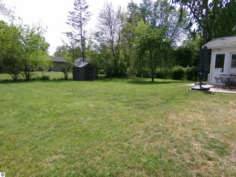 Tiny photo for 1324 E Bennett Street, Mt Pleasant, MI 48858 (MLS # 1945593)