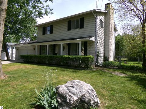 Tiny photo for 1324 E Bennett Street, Mt Pleasant, MI 48858 (MLS # 1945593)
