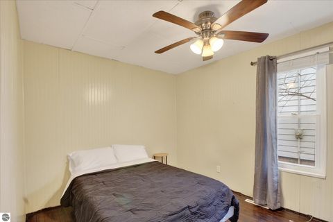 Tiny photo for 1815 W Genesee, Saginaw, MI 48602 (MLS # 1943068)