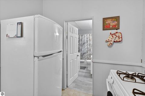 Tiny photo for 1815 W Genesee, Saginaw, MI 48602 (MLS # 1943068)