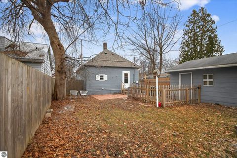 Tiny photo for 1815 W Genesee, Saginaw, MI 48602 (MLS # 1943068)