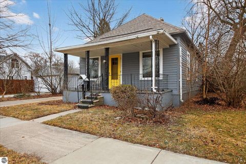 Tiny photo for 1815 W Genesee, Saginaw, MI 48602 (MLS # 1943068)