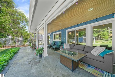 Tiny photo for 529 Monroe Street, Traverse City, MI 49684 (MLS # 1947059)