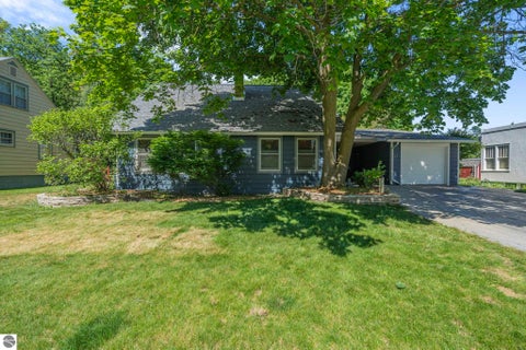 Tiny photo for 529 Monroe Street, Traverse City, MI 49684 (MLS # 1947059)
