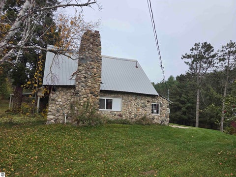 Tiny photo for 3136 Marion Center Road, Charlevoix, MI 49720 (MLS # 1952102)