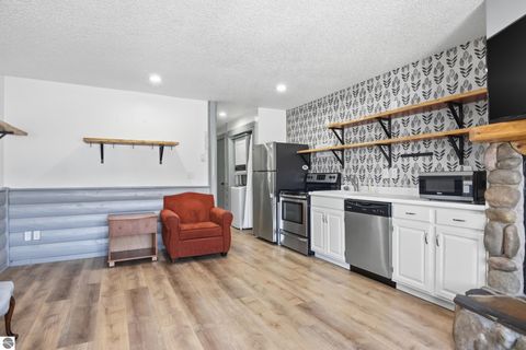 Tiny photo for 6658 Schuss Mountain Lane #3251, Mancelona, MI 49659 (MLS # 1942382)