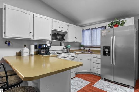 Tiny photo for 324 N Marion Street, Lake City, MI 49651 (MLS # 1941569)