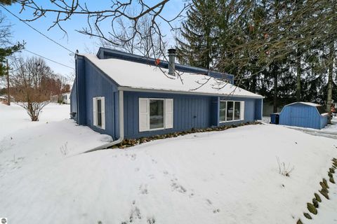 Tiny photo for 324 N Marion Street, Lake City, MI 49651 (MLS # 1941569)