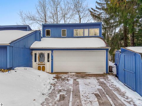 Tiny photo for 324 N Marion Street, Lake City, MI 49651 (MLS # 1941569)